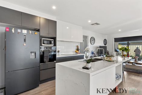 Property photo of 94 Zorro Drive Yarrawonga VIC 3730