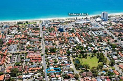 80 Brighton Rd, Scarborough, WA 6019