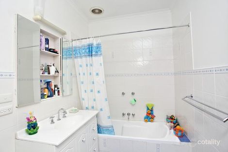 Property photo of 3 Wall Court Chadstone VIC 3148