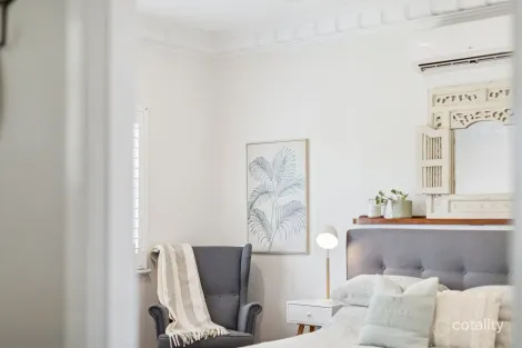 Property photo of 33 Harold Street Dianella WA 6059