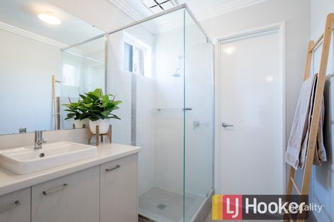 Property photo of 83 Grandite Fairway Australind WA 6233