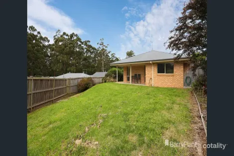 Property photo of 4 Lawson Road Drouin VIC 3818