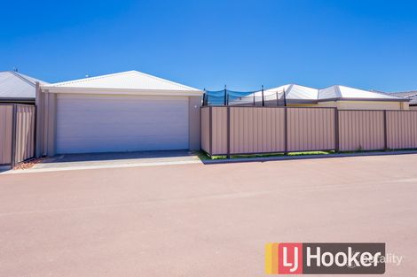 Property photo of 83 Grandite Fairway Australind WA 6233