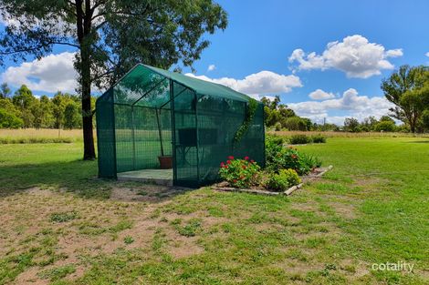 Property photo of 16 Malar Crescent Nanango QLD 4615