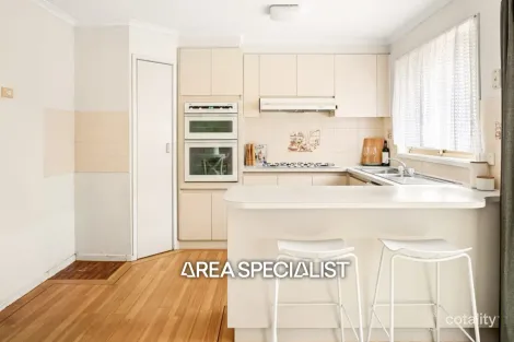 Property photo of 16 Hellenic Court Carrum Downs VIC 3201