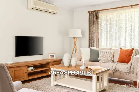 Property photo of 16 Hellenic Court Carrum Downs VIC 3201