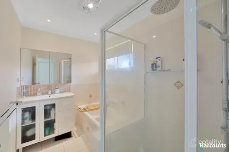 Property photo of 14 Hyperno Road Point Vernon QLD 4655