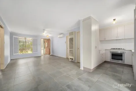 Property photo of 4/77 Britten-Jones Drive Holt ACT 2615