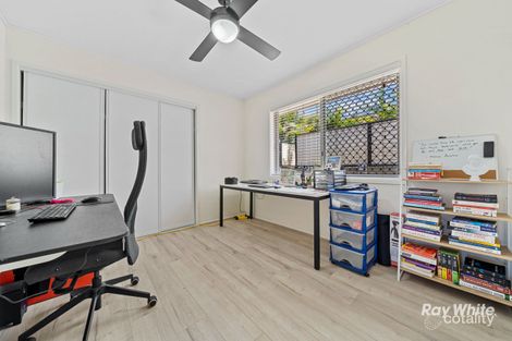 Property photo of 1 Boronia Avenue Daisy Hill QLD 4127