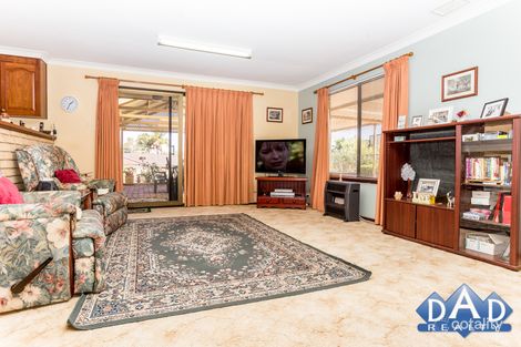 Property photo of 8 Ganfield Place Australind WA 6233