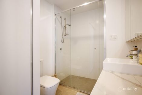 Property photo of 305/51 Peerless Avenue Mermaid Beach QLD 4218