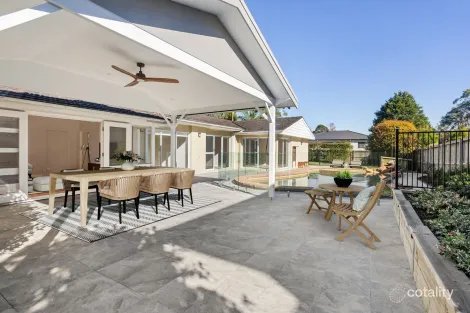 Property photo of 6 Karoom Avenue St Ives NSW 2075