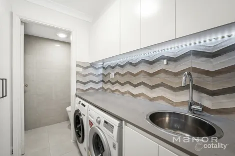 Property photo of 1/21 Jenner Street Baulkham Hills NSW 2153
