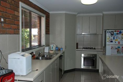 Property photo of 3 Sapphire Circuit West Wodonga VIC 3690