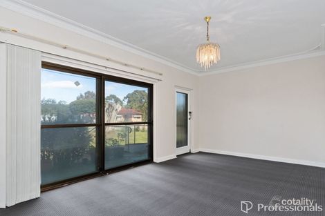 Property photo of 5 Bernice Way Thornlie WA 6108