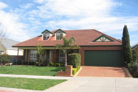 Property photo of 28 Canning Drive Berwick VIC 3806