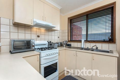 Property photo of 1/1-3 Apollo Place Whittington VIC 3219