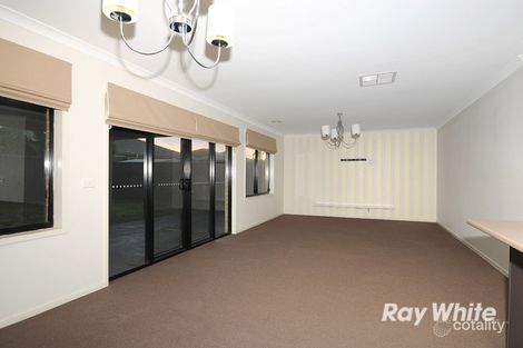 Property photo of 18 Powerscout Retreat Cranbourne VIC 3977