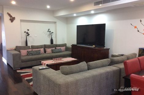 Property photo of 162 The Esplanade Caroline Springs VIC 3023