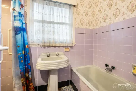 Property photo of 26 Digby Avenue Belmont VIC 3216