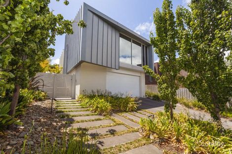 62 Clarke St, Newtown, VIC 3220