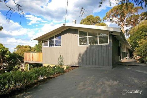 Property photo of 11 Albert Street Lorne VIC 3232