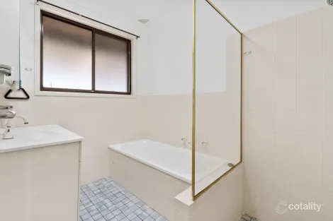 Property photo of 15 Askin Close Scone NSW 2337