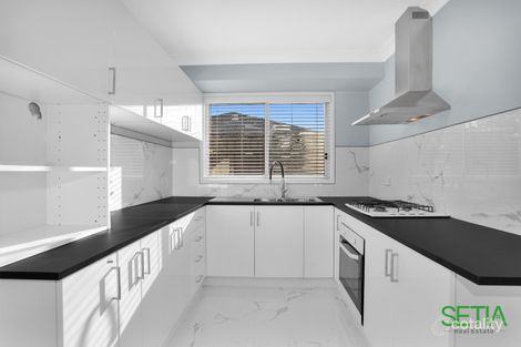 Property photo of 86 Winten Drive Glendenning NSW 2761