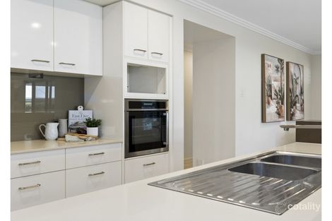 Property photo of 14 Lennox Circuit Pottsville NSW 2489