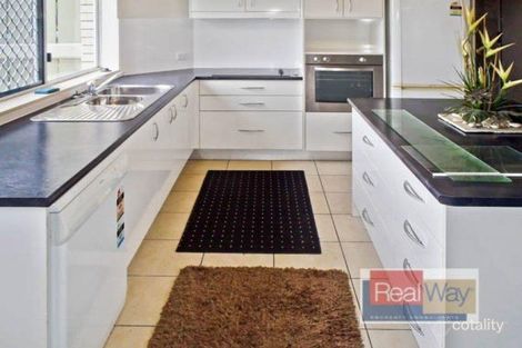 Property photo of 3/2 Upper Gay Terrace Kings Beach QLD 4551