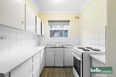 Property photo of 2/37 Chandos Street Ashfield NSW 2131