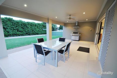 Property photo of 3 Hilton Place Dubbo NSW 2830