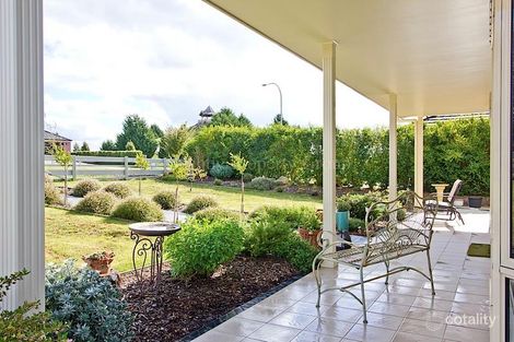 Property photo of 32 Skyline Avenue Grindelwald TAS 7277
