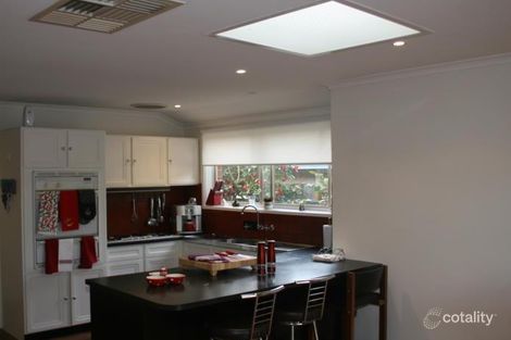 Property photo of 20 Village Drive Dingley Village VIC 3172
