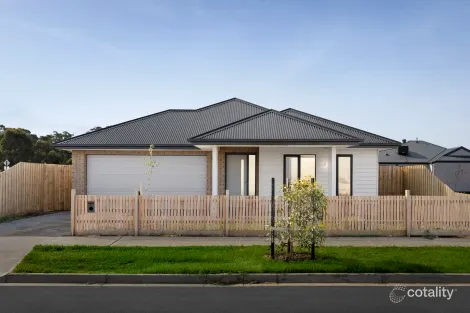 Property photo of 4 Barmah Way Eynesbury VIC 3338