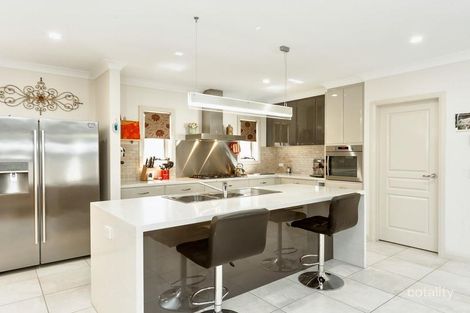 Property photo of 2 Redgum Place Rutherglen VIC 3685
