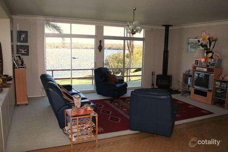 Property photo of 22 Kilaben Road Kilaben Bay NSW 2283