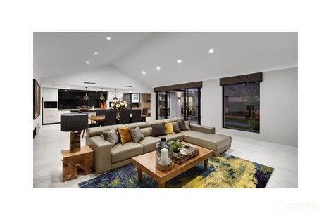 Property photo of 18 Windermere Boulevard Aveley WA 6069