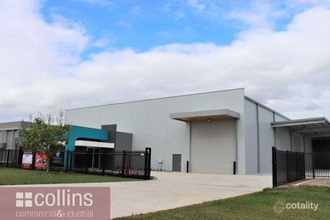 12 Commercial Dr, Pakenham, VIC 3810