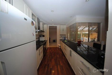 Property photo of 33 Envall Way Leeming WA 6149