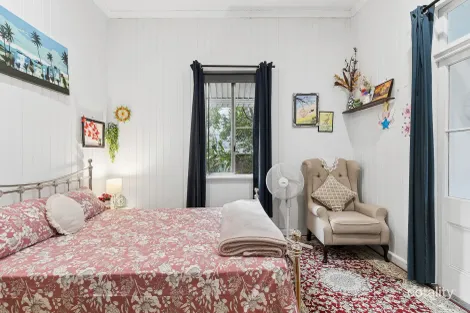 Property photo of 111 Brisbane Road Riverview QLD 4303