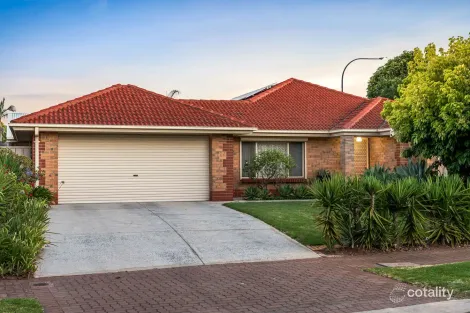 2 MINKIE AVE, MITCHELL PARK, SA 5043