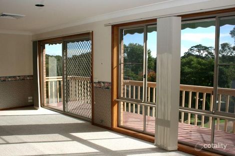 Property photo of 8 Guss Cannon Close Green Point NSW 2251