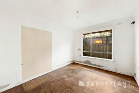 Property photo of 67 Clarke Avenue St Albans VIC 3021