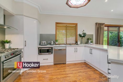 Property photo of 1 Featherstone Circuit Greenwith SA 5125