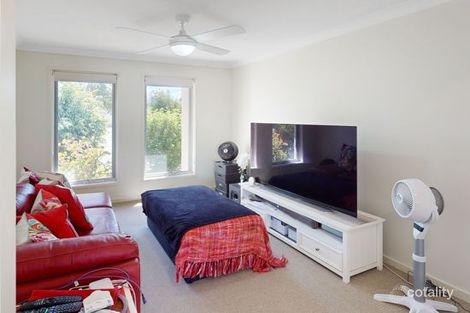 Property photo of 19 Eagleton Crescent Leichhardt QLD 4305