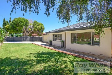 Property photo of 27 Doctors Road Morphett Vale SA 5162
