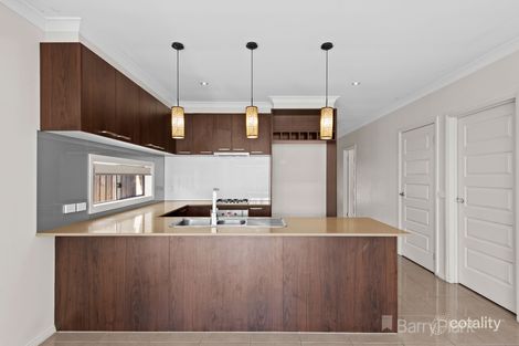 Property photo of 47 Frankland Street Clyde North VIC 3978