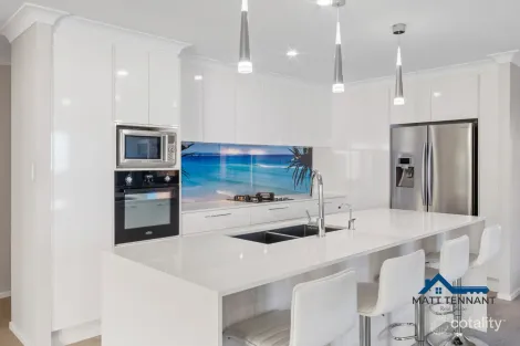 Property photo of 24 Sapium Road Redland Bay QLD 4165