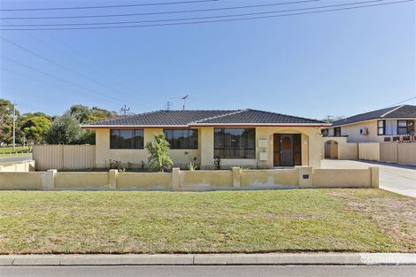 1 Pagneil Ct, Hamilton Hill, WA 6163
